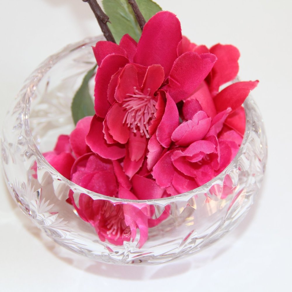 Gorgeous Lead Crystal Round Bowl 5” Vase
